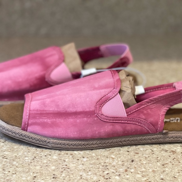Women’s pink sandals size 8 - Picture 2 of 6